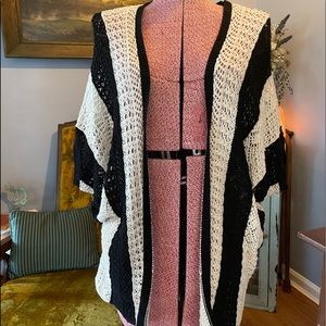 Cotton crochet Shrug